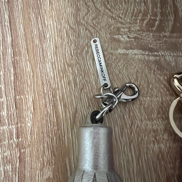 Leather tassels for purse or keychain. - Picture 5 of 6